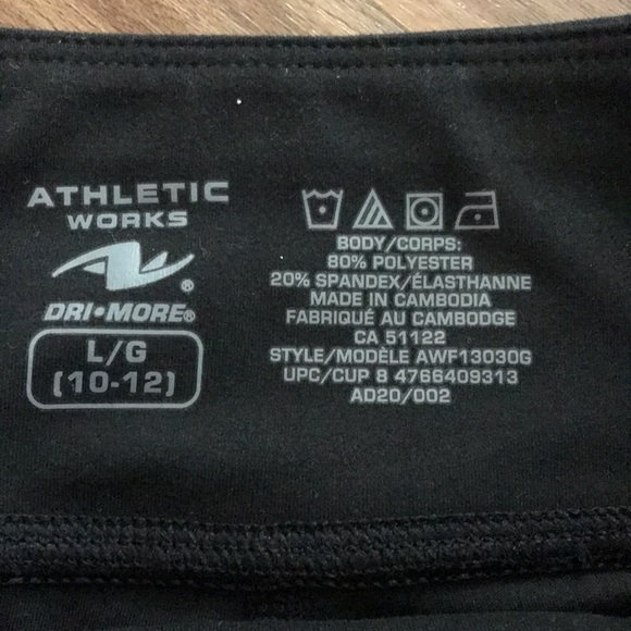 3 items, Sport clothes for girl and sweatshirt hoodie,everything it’s new. - Picture 3 of 8